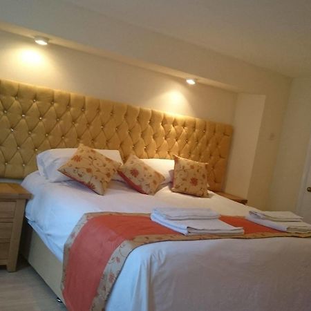 Mayville House Apartment Cheltenham Dış mekan fotoğraf